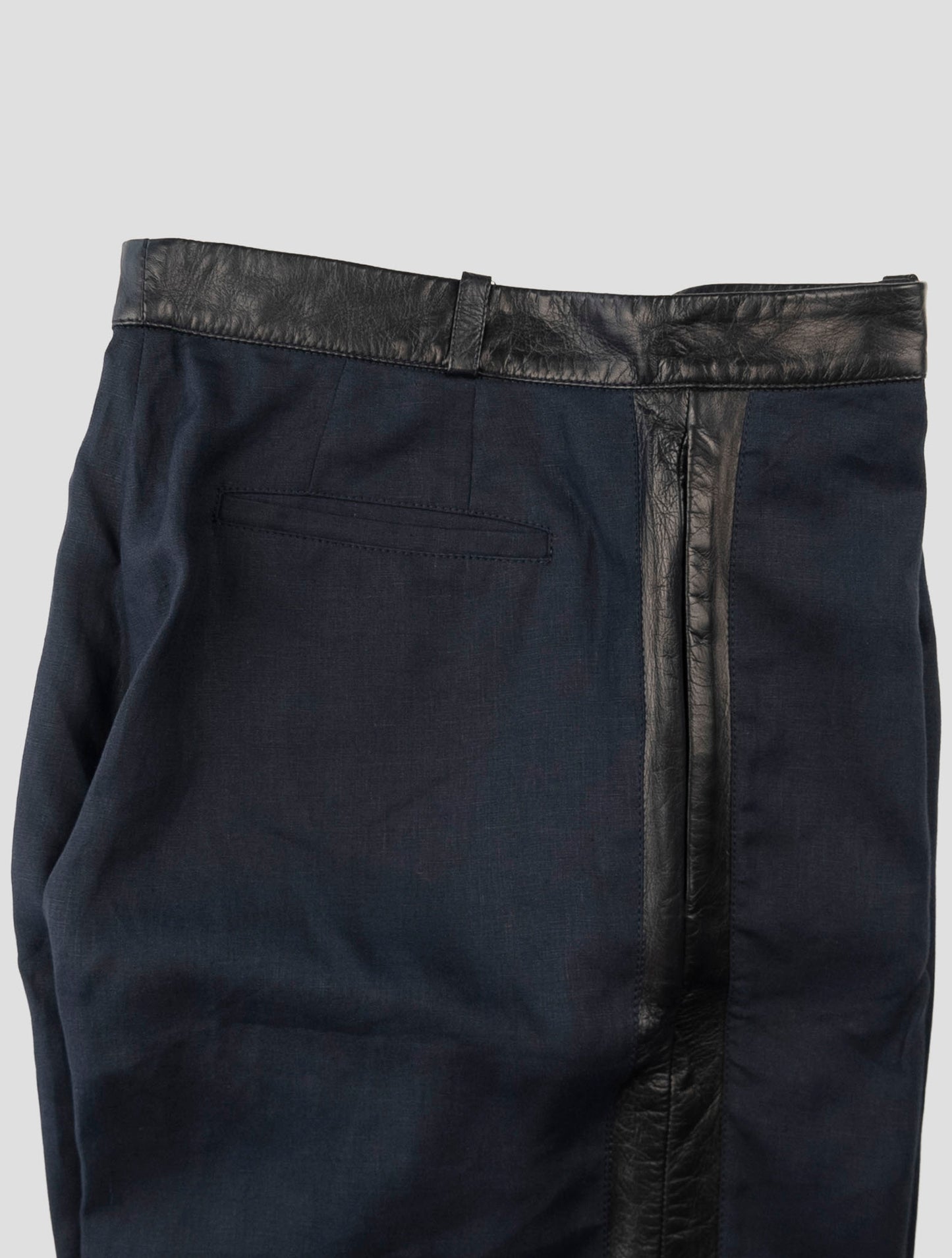 Kiton Blue Linen Short Pants
