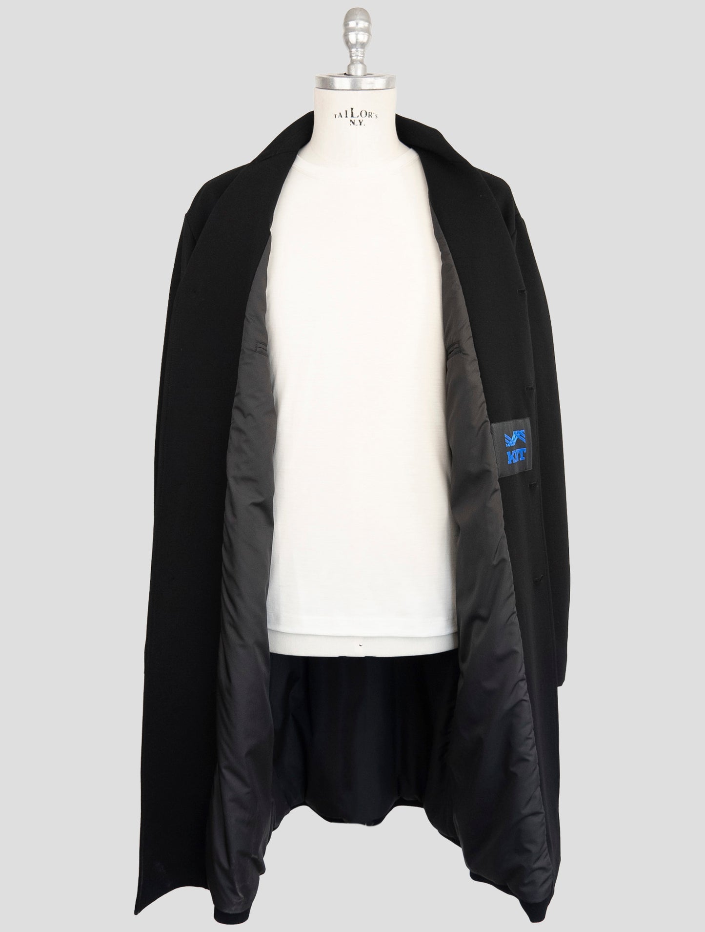 Kiton Knt Black Viscose Pa Ea Overcoat
