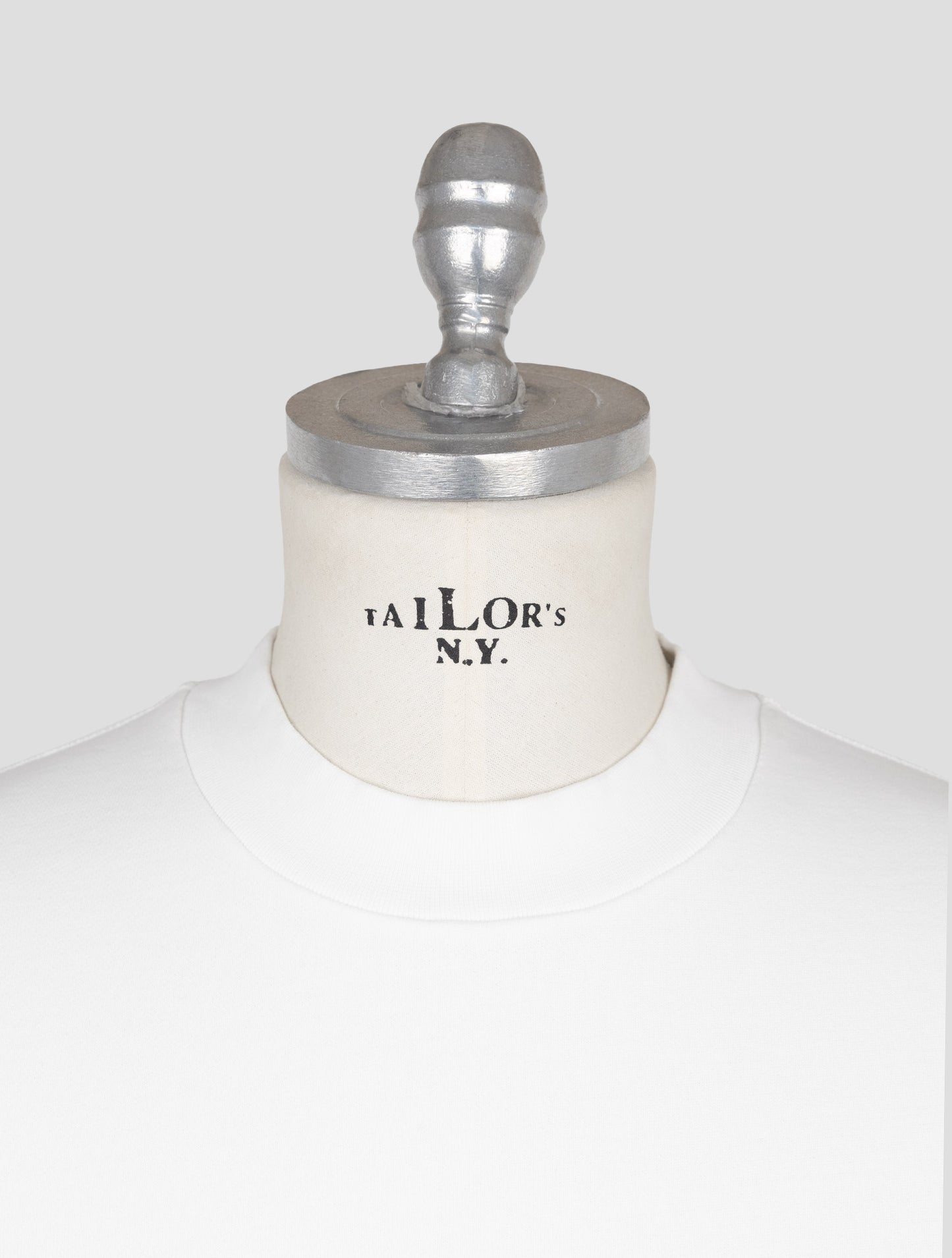 Kiton Knt White Cotton Sweater Crewneck