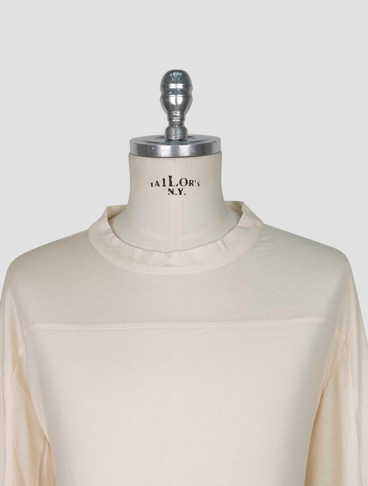 Kiton Ivory Cashmere Silk Sweater Crweneck