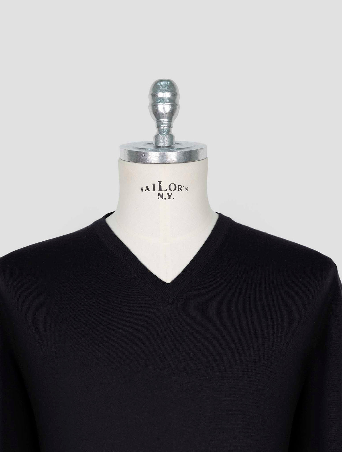 Kiton Black Cashmere Silk Sweater V-Neck