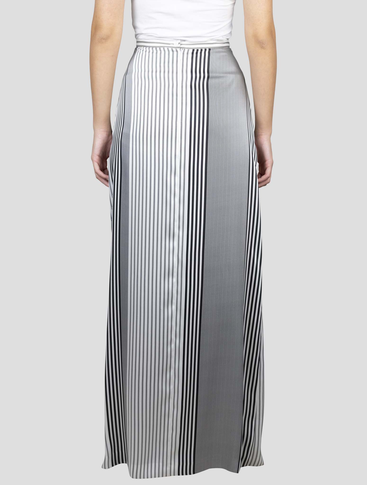 Kiton White Blue Pl Skirt