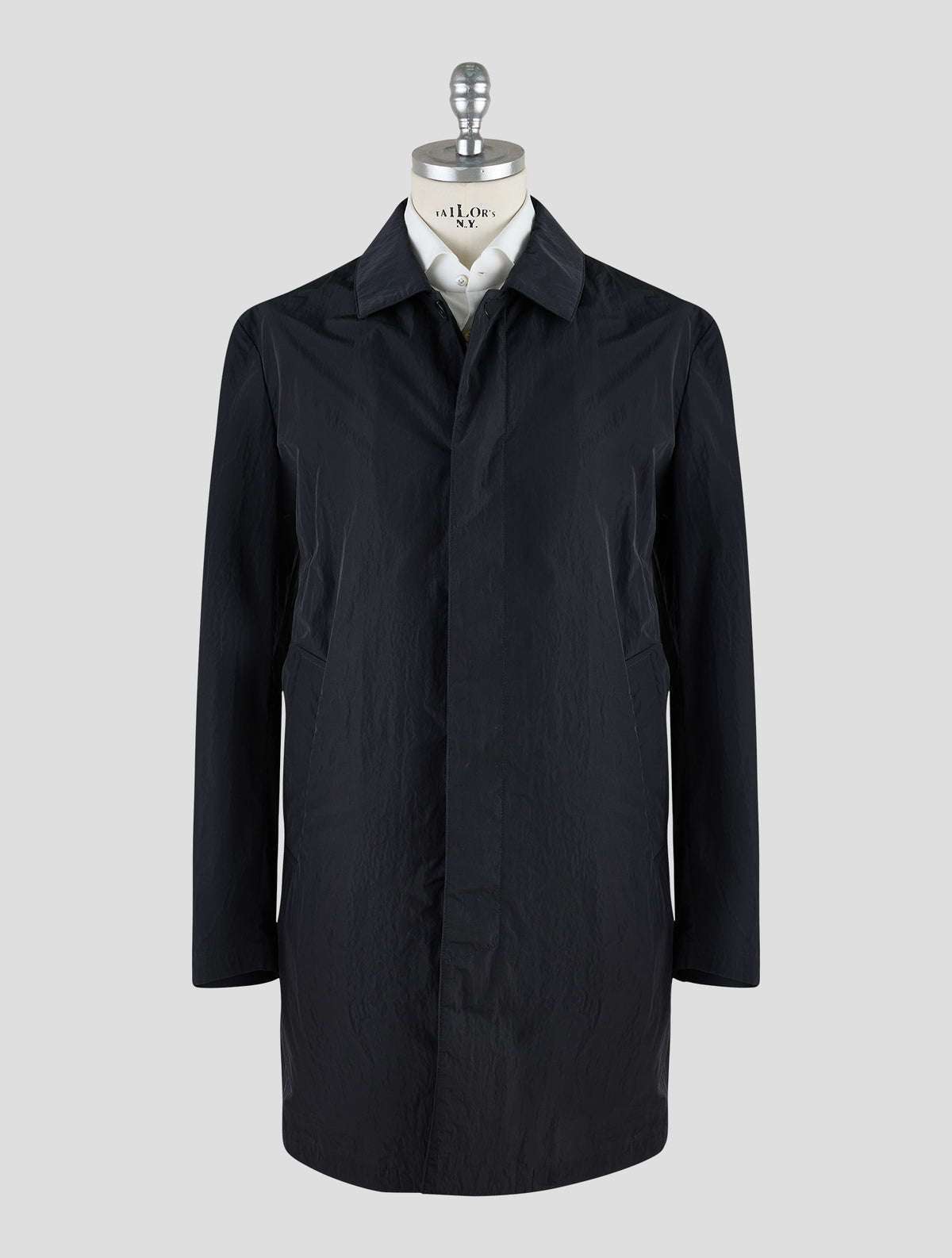 Kiton Knt Black Pa Overcoat